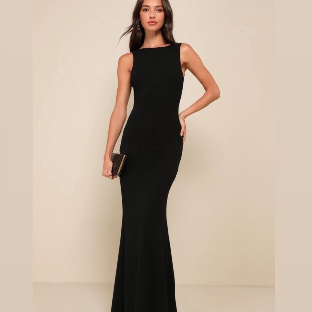 Elegant Black Evening Gown